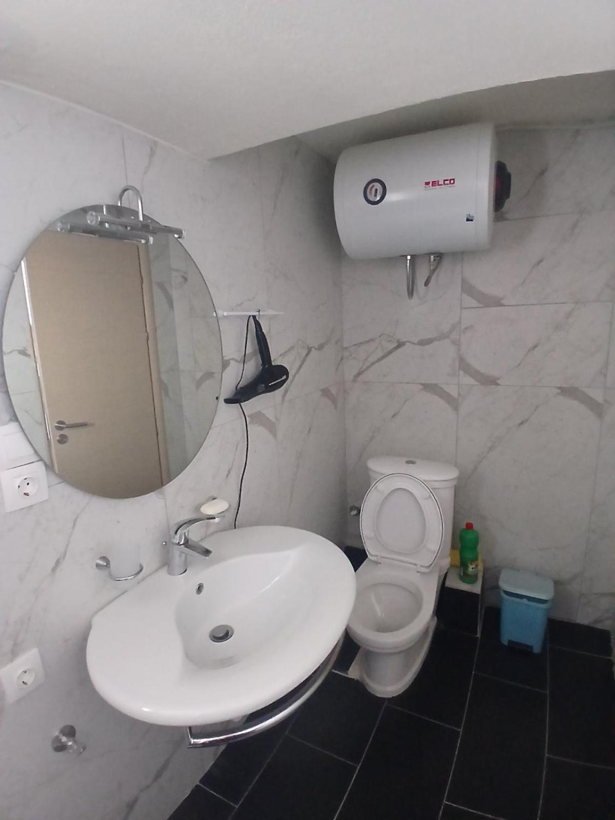 Blue Heaven Apartment ساراندا المظهر الخارجي الصورة
